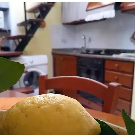 La Casa Del Pescatore Patio 몬테로소 알 마레
